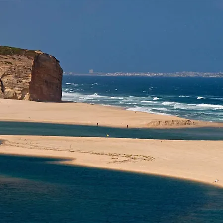 Hotel Dona Leonor 3*